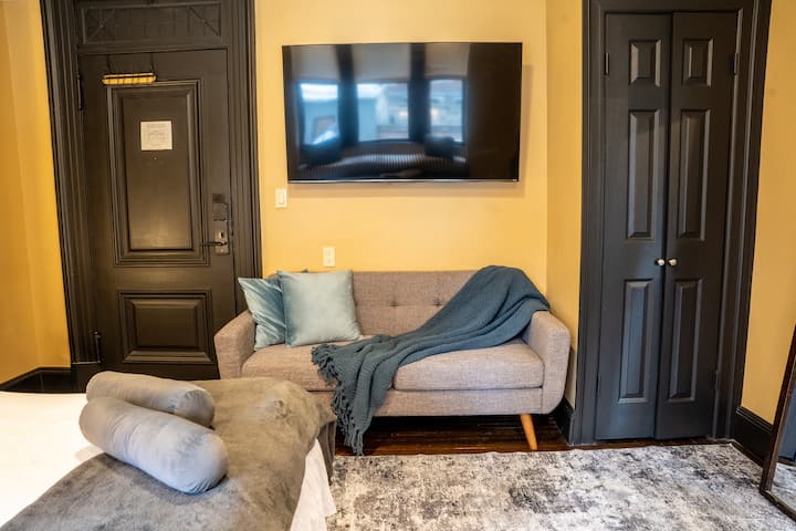 Cozy 2br At The Mansfield - New York