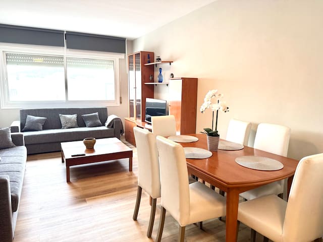 Gestión Vacacional Rías Baixas managed Airbnb listing 2