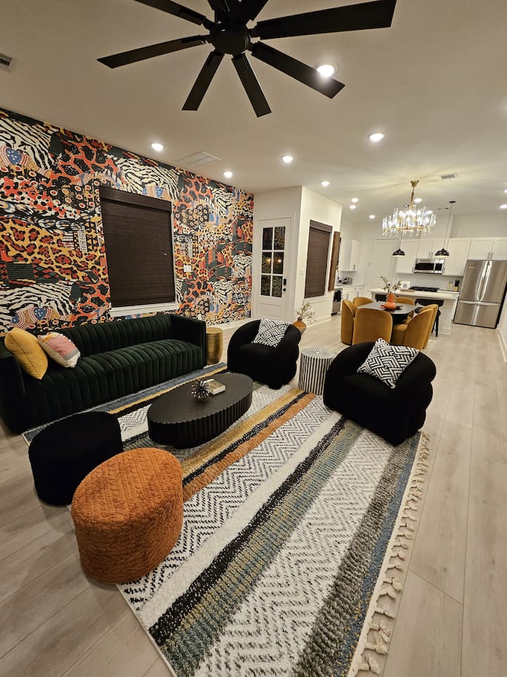 Downtown Sugar Near Nrg Stadium | Hot Tub+sauna - Houston, TX