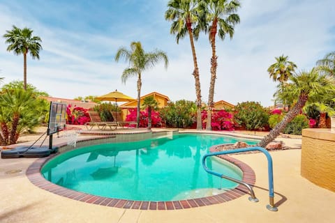 Private Pool, 3 King Beds, 3 Ensuite BDRS., BIG!