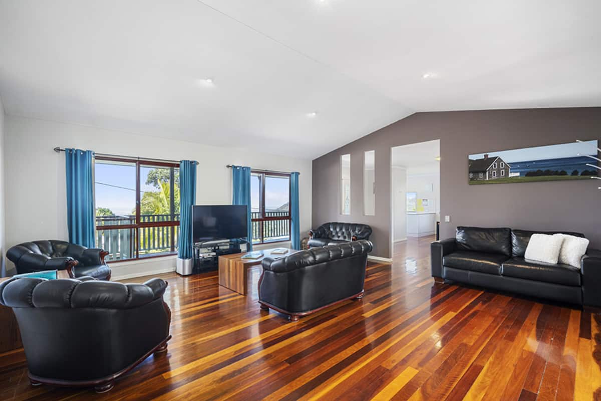 Sapphire Sunrise — photo via the host's Airbnb listing