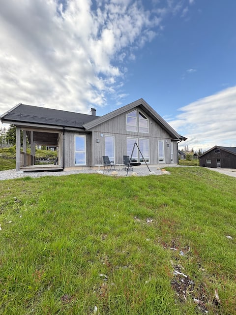 Beautiful cabin in Budor, real mountain feeling near Oslo