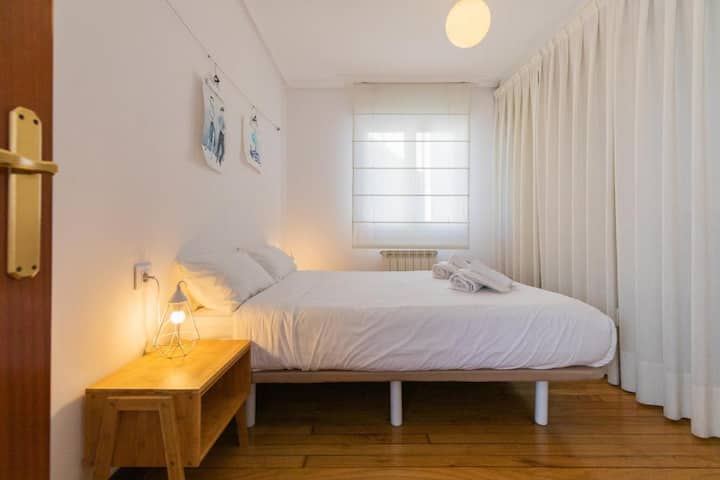 Penthouse Avec Terrasse Privée, Proche De La Plage - Getxo