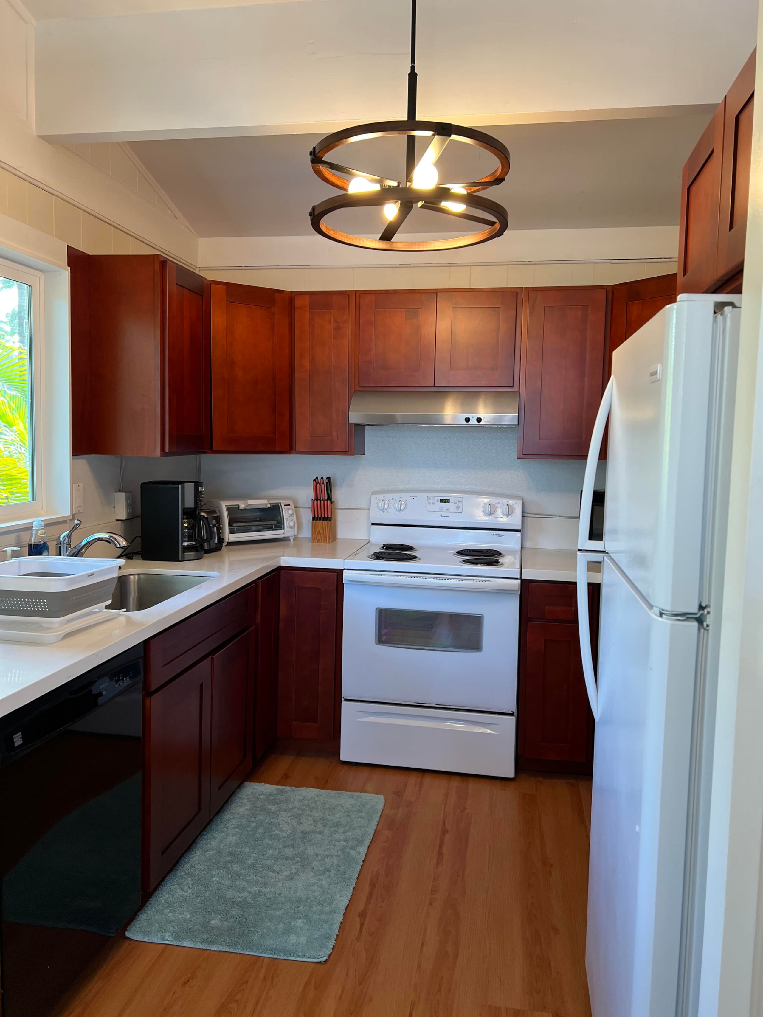 Guesthouse in Kailua · ★4.78 · 2 bedrooms · 3 beds · 1 private bath - Image 16