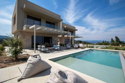 The Quiet Pearl Villa