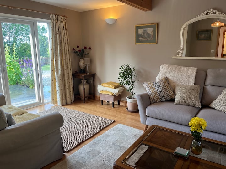The Cottage, A Cosy, Peaceful, Rural Retreat - Gloucester