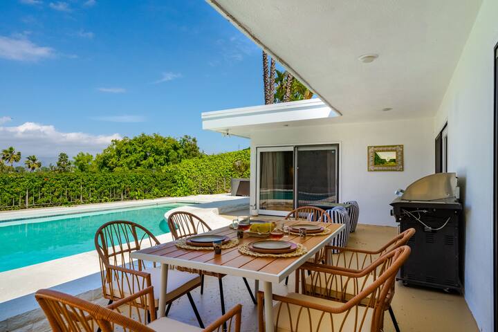 Hillside Retreat/Valley View gallery image 4