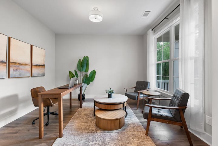 The Central Nest | Brand-New 2025 Build | 6BR KING
