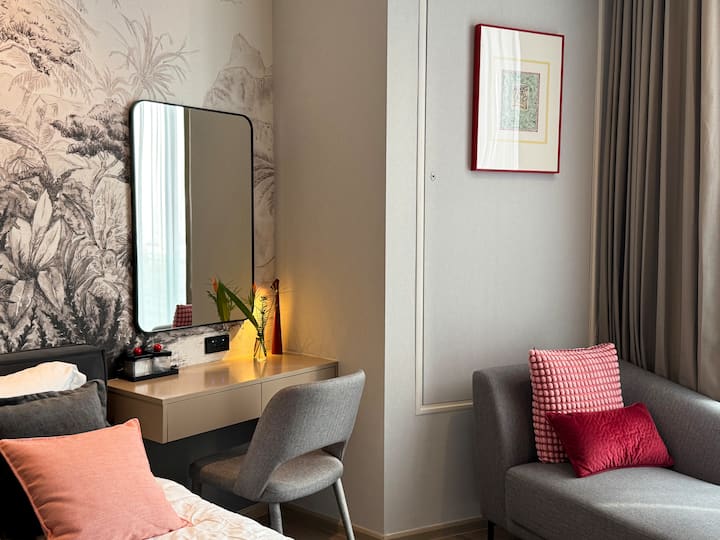 Edge Sea View Apt -King Size Bed - Pattaya City
