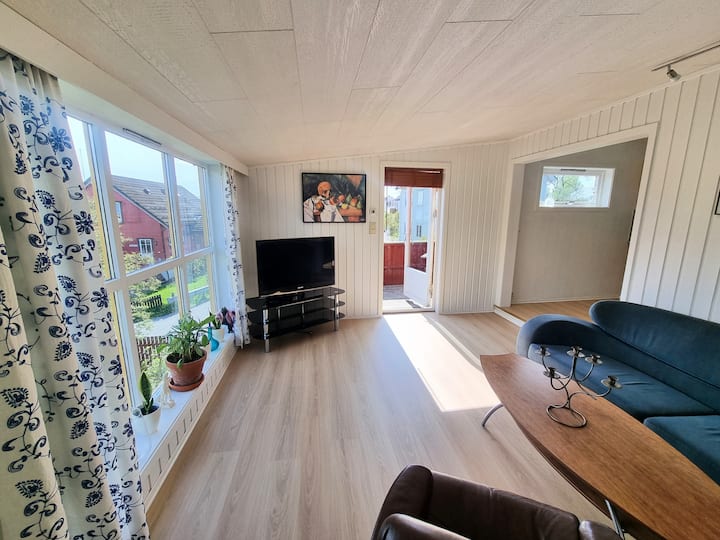 Top-floor 3br W/ Balcony & View - Tromsø