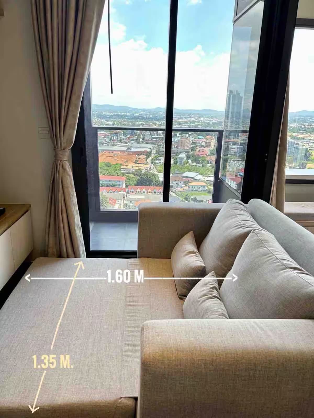 Luxury Sky Condo thumbnail 11