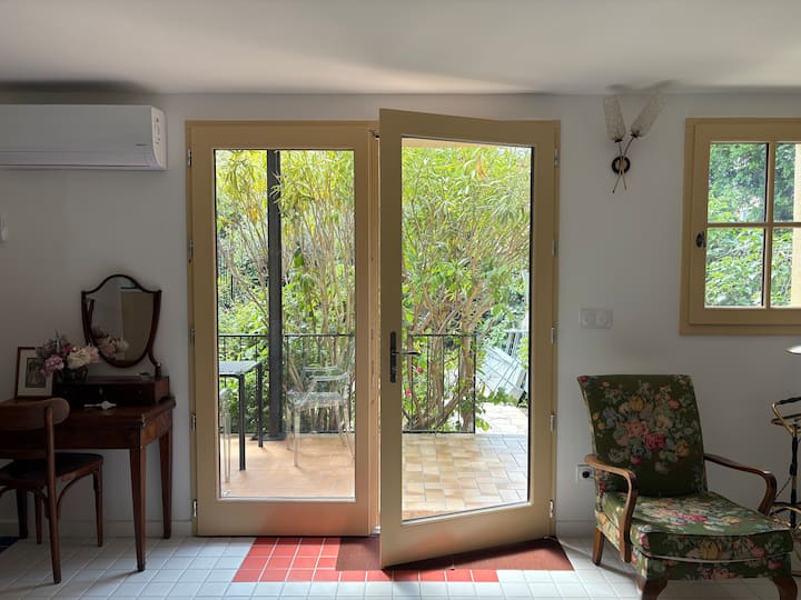 Appartement 2-pièces : Une Oasis Au Coeur De Nyons - Nyons