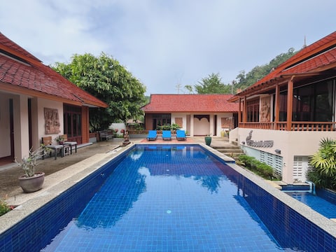 Private 5-Villa Retreat near Airport | Baleeyan