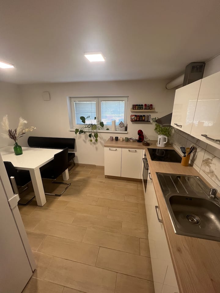 Cozy Apartment With Free Parking - Ljubljana