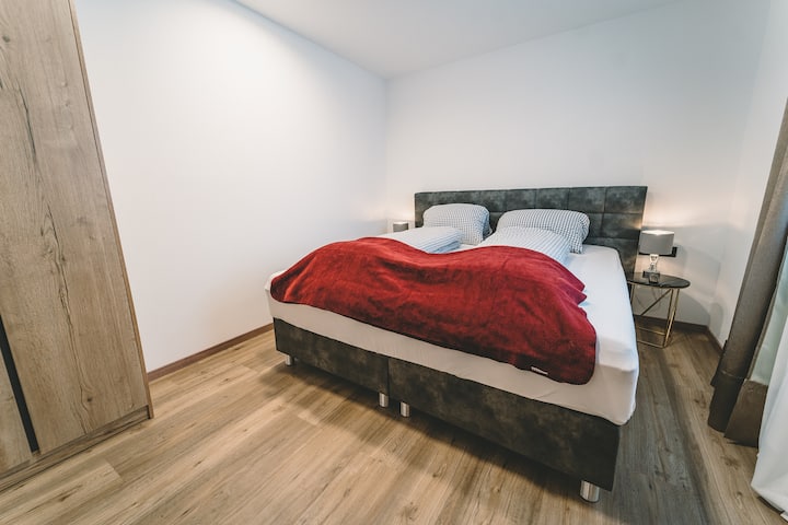 Panorama Apartment Mit Balkon Und Bergblick - Seefeld