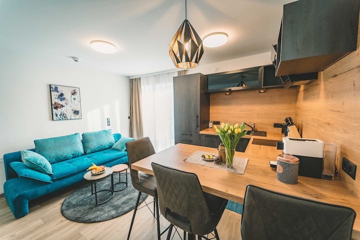 Panorama Apartment Mit Balkon Und Bergblick - Seefeld