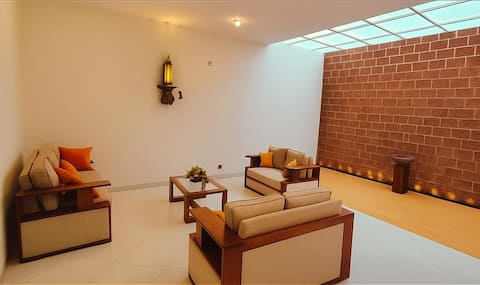 Cozy villa in Katunayake for long or short stays