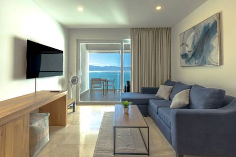 Top performing Airbnb: Oceanfront Studio 27 ~Panoramic view~ @Harbor 171 in Jalisco