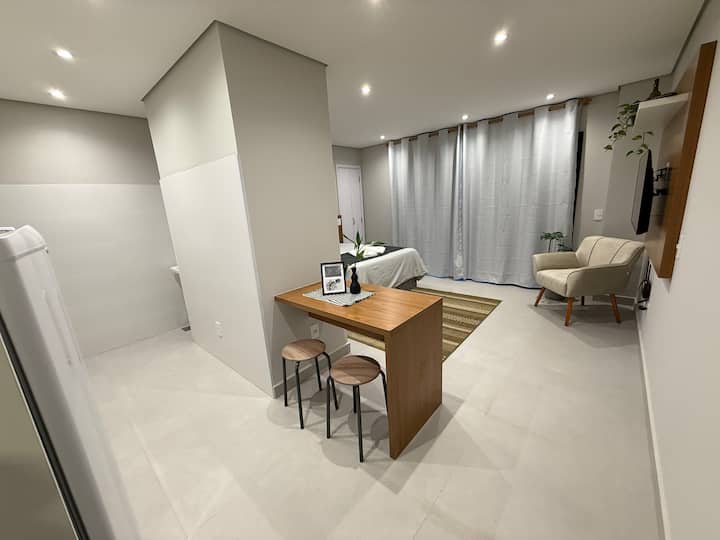 Flat 106: Região Central, Moderno E Aconchegante - Holambra