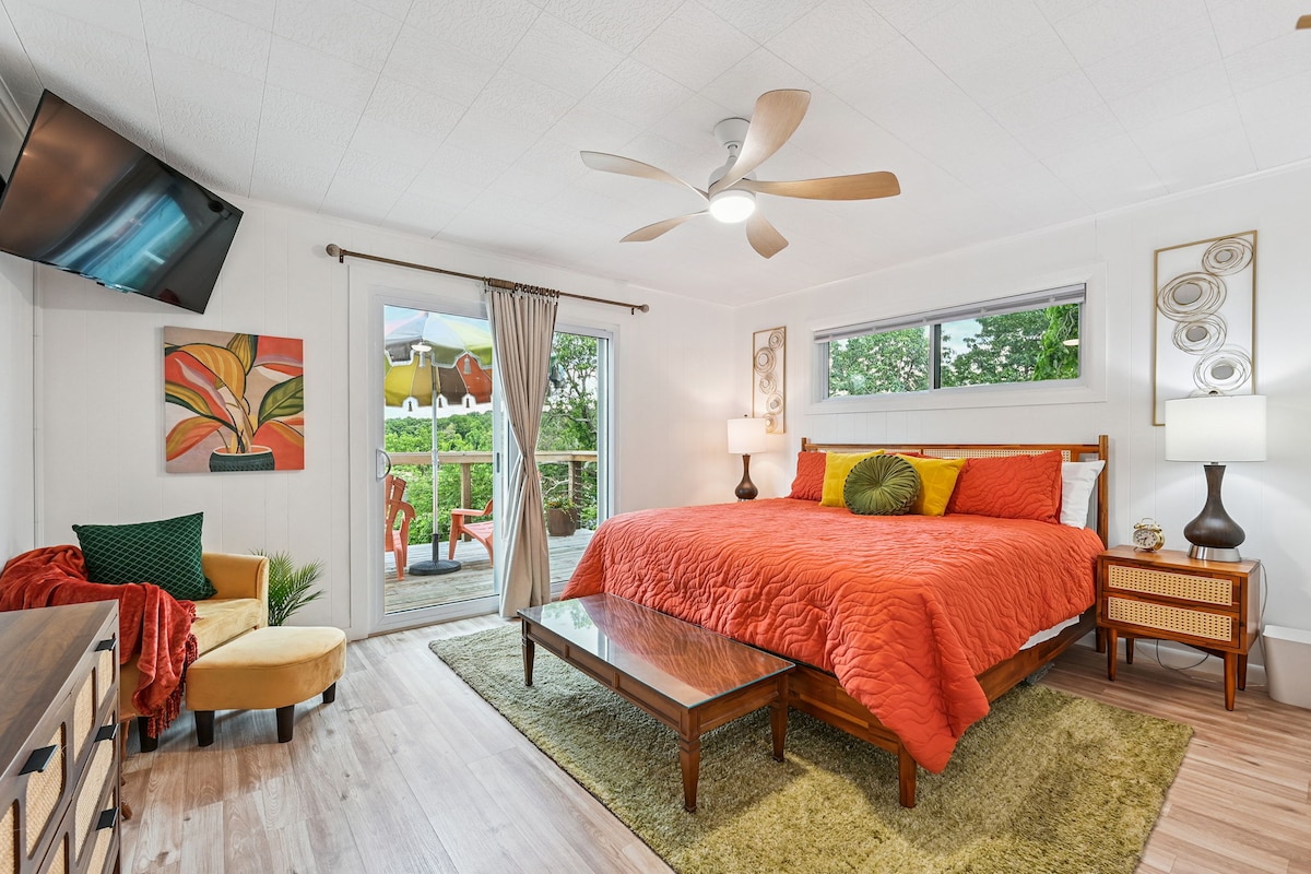 That 70s House! Lake Front Home w/ Docks-Eucha - Houses for Rent