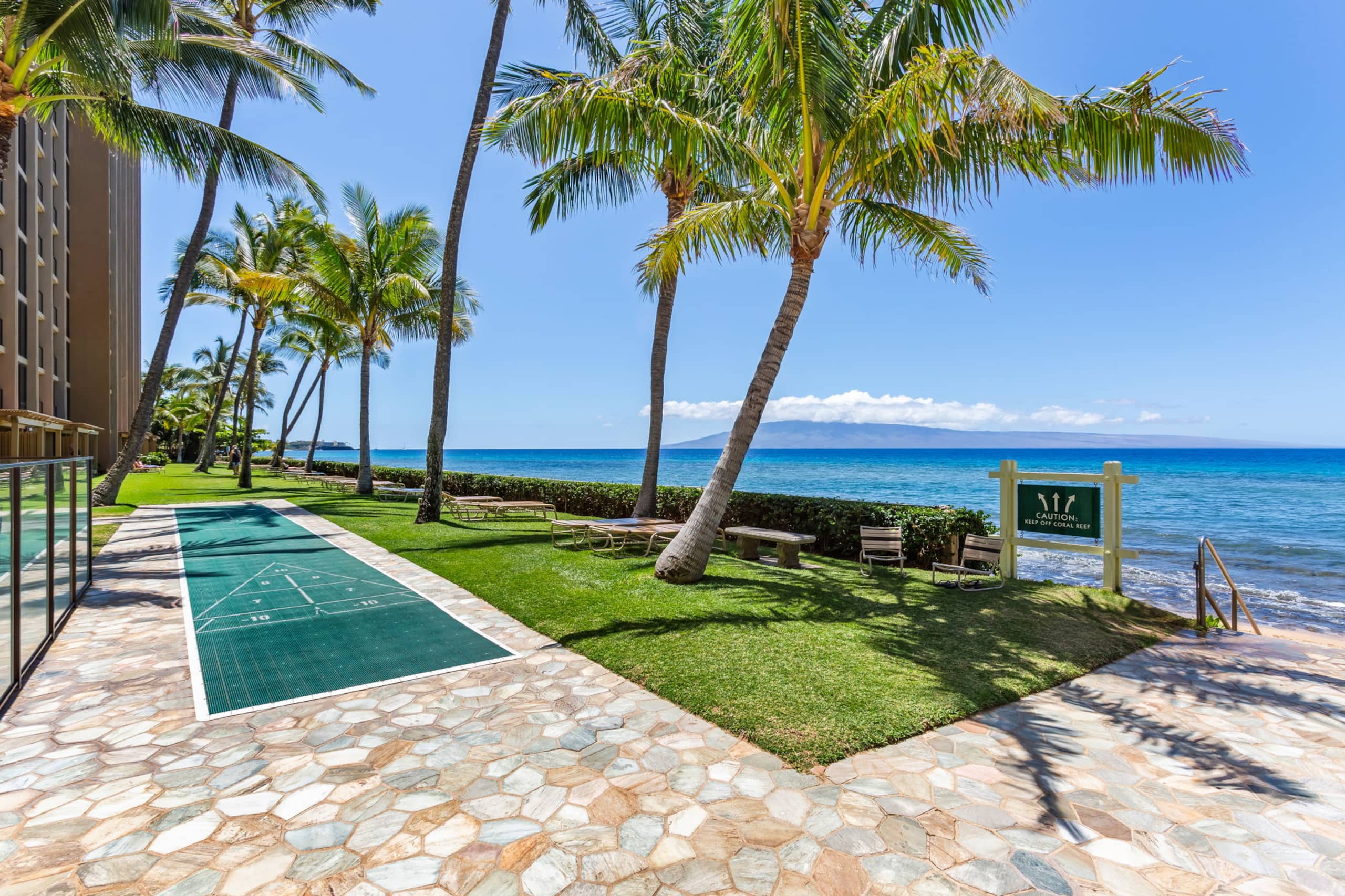 Condo in Lahaina · ★4.92 · 2 bedrooms · 3 beds · 2 baths - Image 52