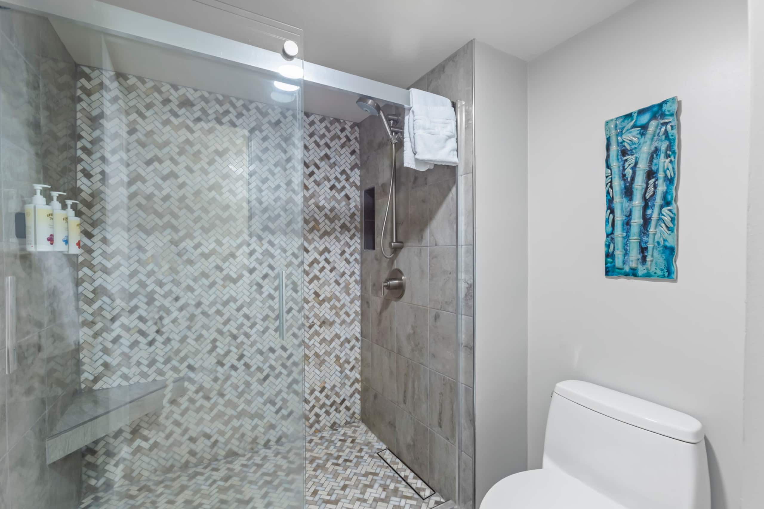 Condo in Lahaina · ★4.92 · 2 bedrooms · 3 beds · 2 baths - Image 33