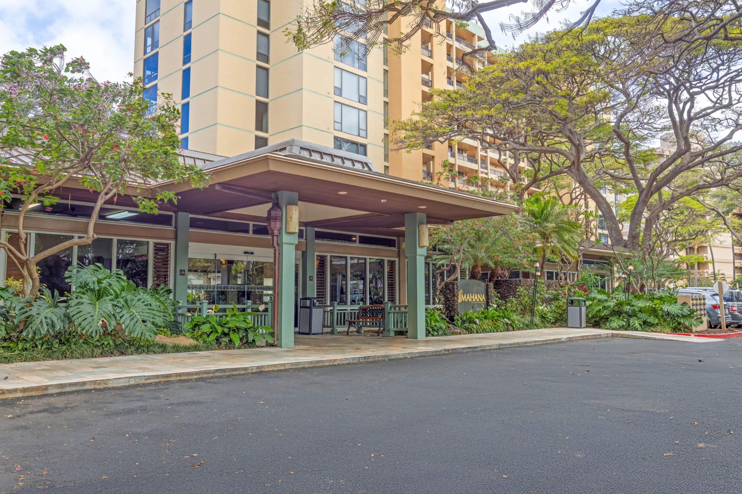 Condo in Lahaina · ★4.92 · 2 bedrooms · 3 beds · 2 baths - Image 51