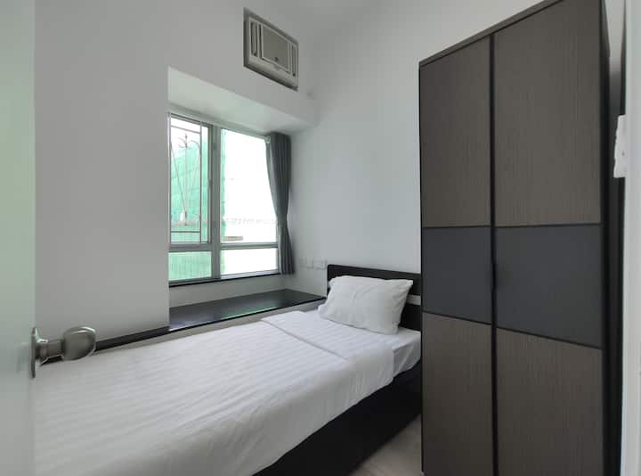 Ho Man Tin Mtr 3-bedroom Suite - 將軍澳