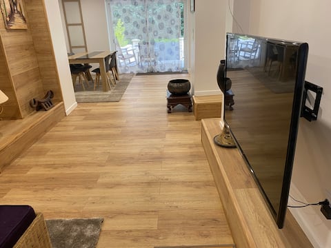 Propriété Airbnb réussie: 4 people. Near Paris/Versailles. RER. Parking. à Saint Germain En Laye
