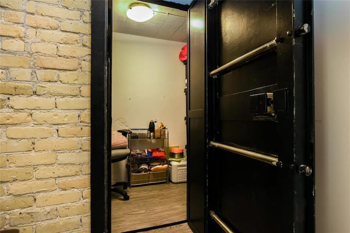 Market Ave Chic 1br Retreat - Winnipeg