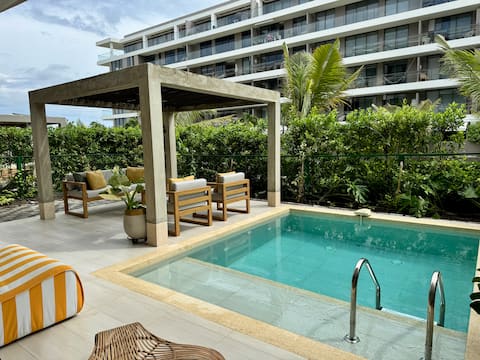 Private Pool, Exclusive Sector, Beachfront