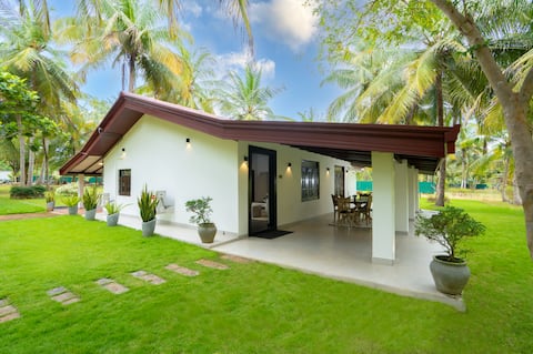 Lake Gama – Lakefront Villa near Sigiriya Rock