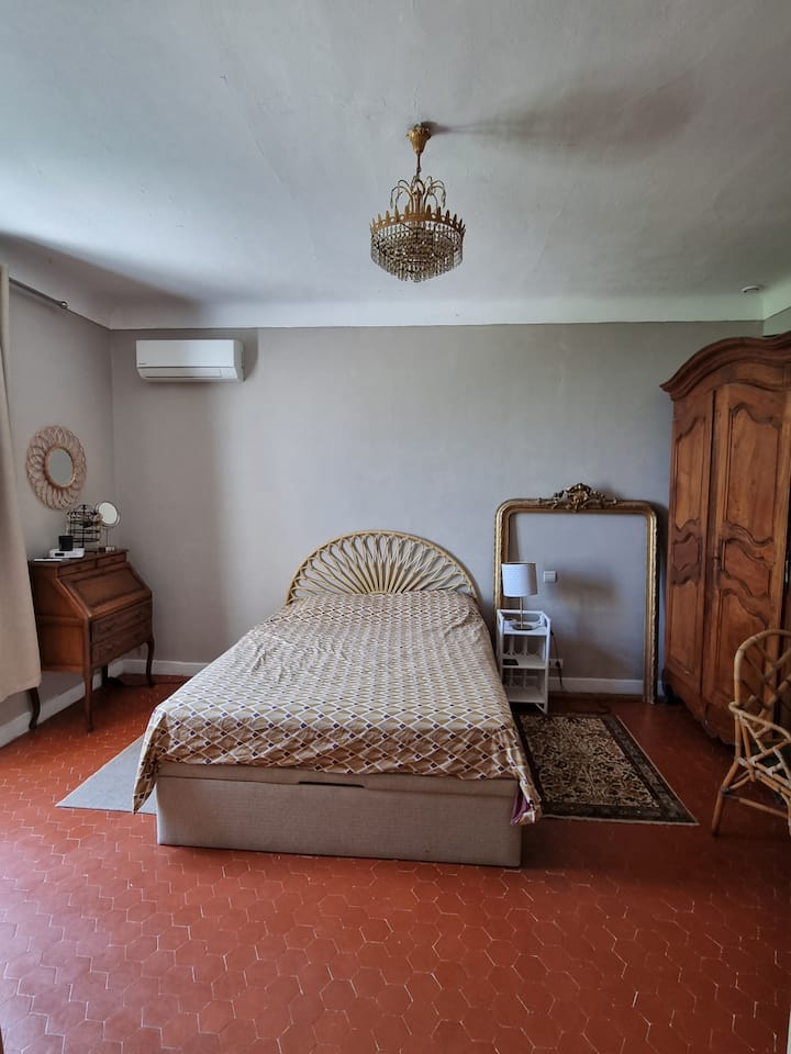 Спална соба 1