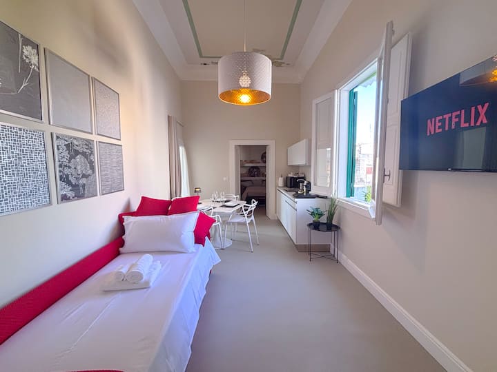 Donna Antonietta – Central Charm & Private Terrace - Mesagne
