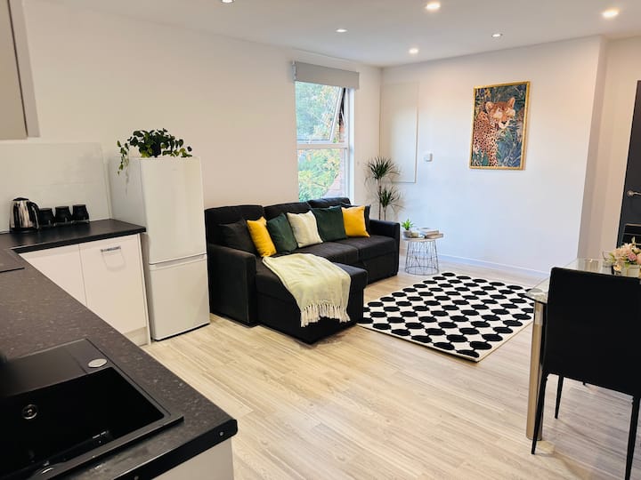 Business Stay 2-bed | Wifi & Parking | Mexborough - Rotherham