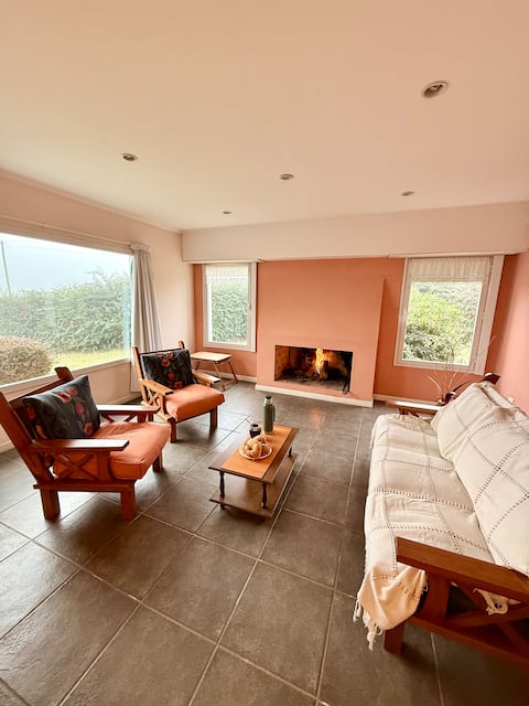 Top performing Airbnb: Quinta Las Iruyas House in Tandil