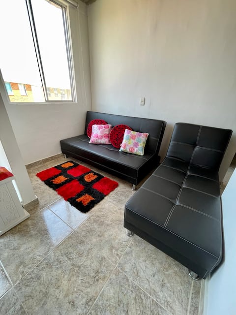 Successful Airbnb property: Apartment near the airport in Metropolitana