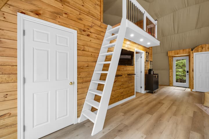 Спална соба на поткровје