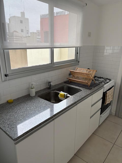Top performing Airbnb: Modern & Sunny | Top Location in La Plata