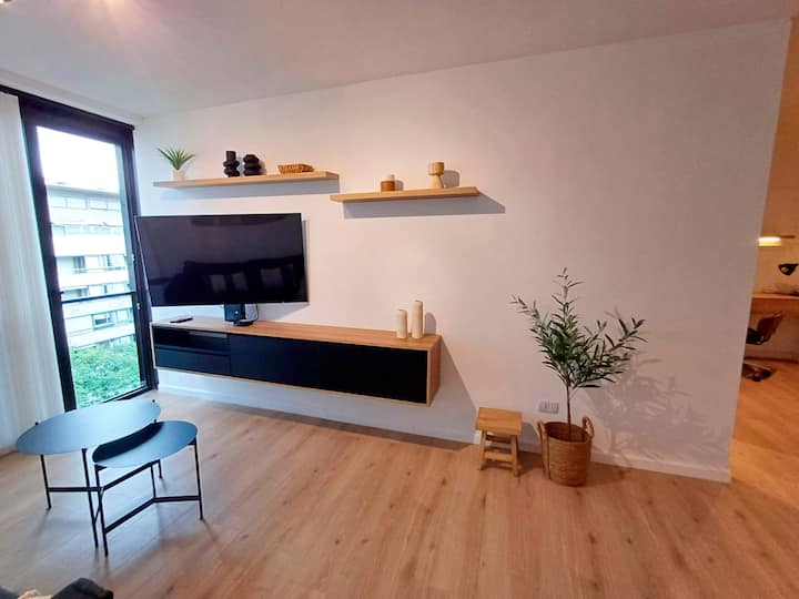 Двухкомнатная квартира с мебелью в Puerto Madero