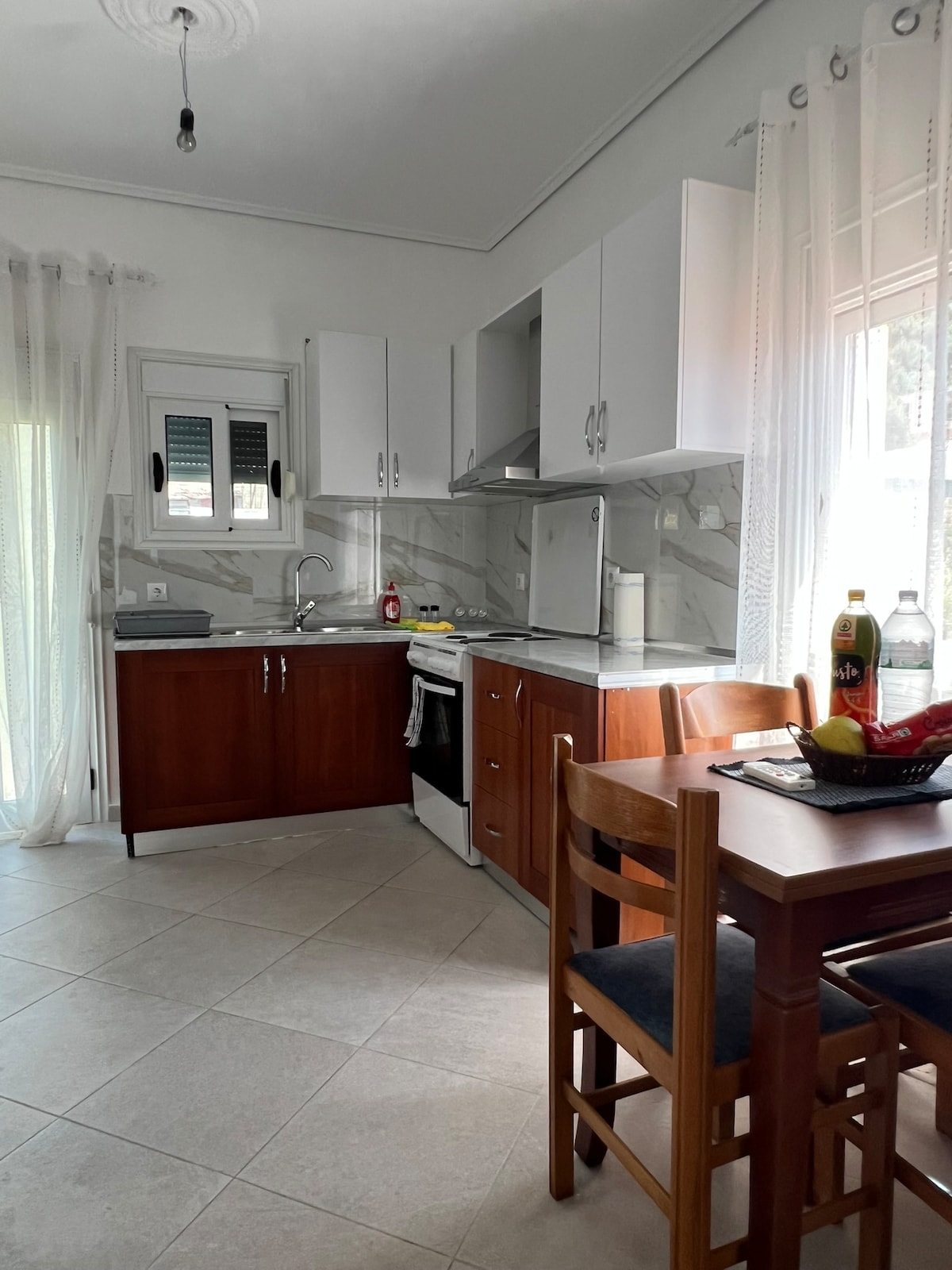 Listing 1445759815854522201