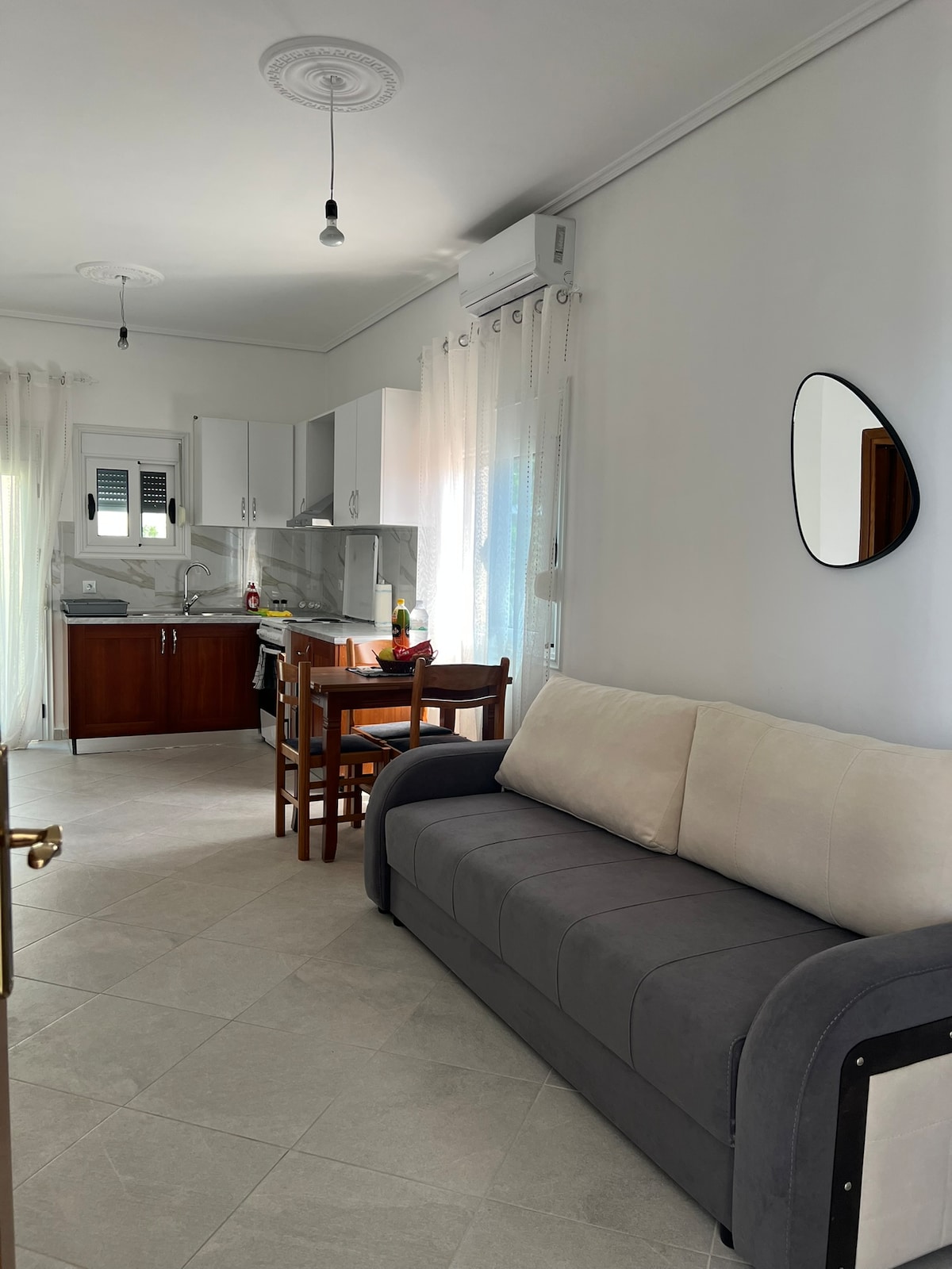 Listing 1445759815854522201