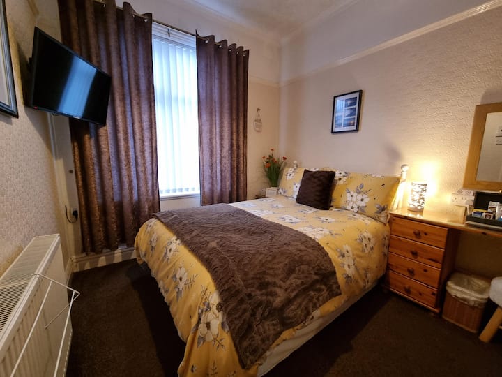 Grosvenor View Room 3 - Blackpool