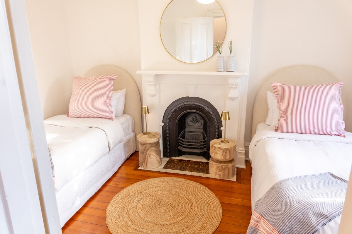 غرفة النوم 1