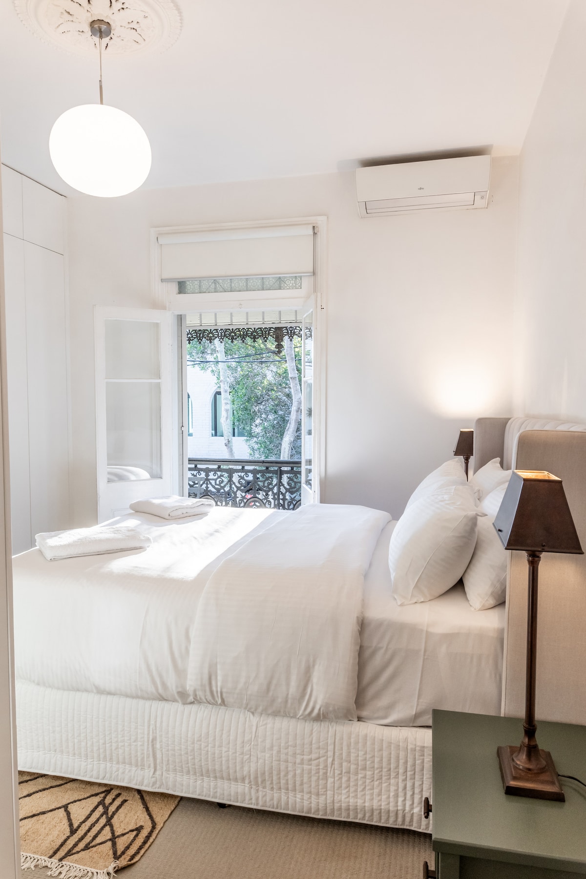 غرفة النوم 2