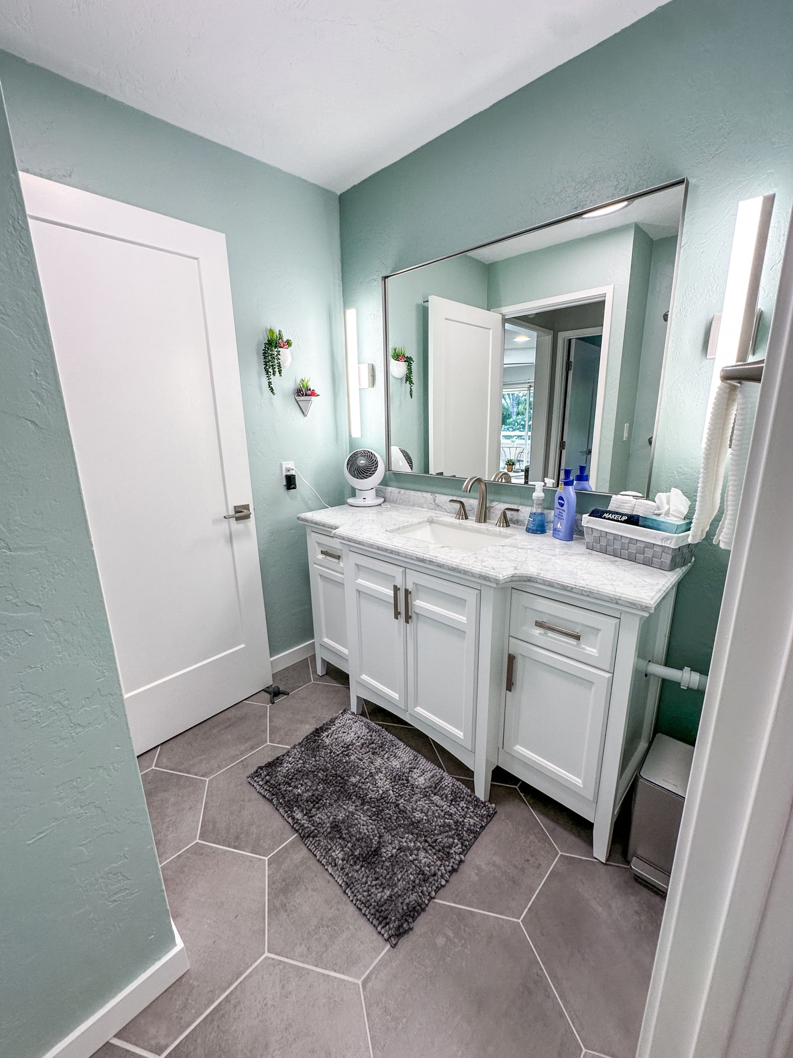 Condo in Kapaa · ★4.72 · 1 bedroom · 2 beds · 1 bath - Image 49
