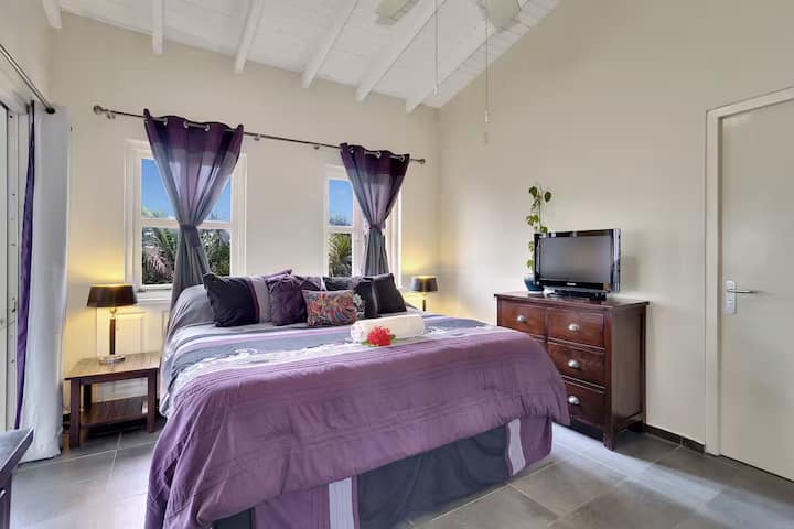 غرفة النوم 1