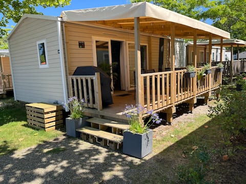 Popular Airbnb listing: Charming MOBILE HOME Fully equipped in Seignosse