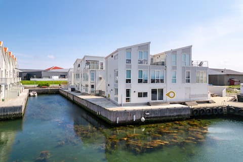 Great Apartment, 1st floor by the sea