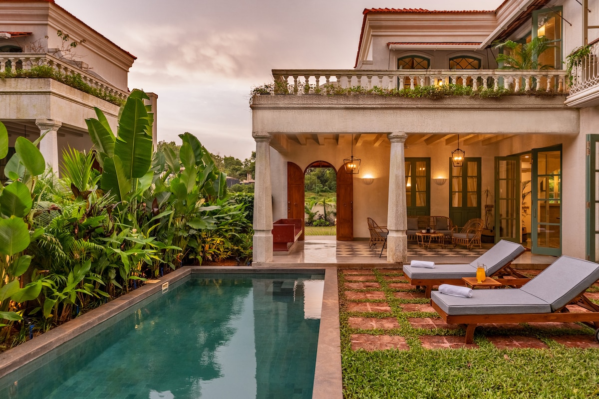 Luxury 4BR Villa w/ Pool & Chef | Nr. Assagao